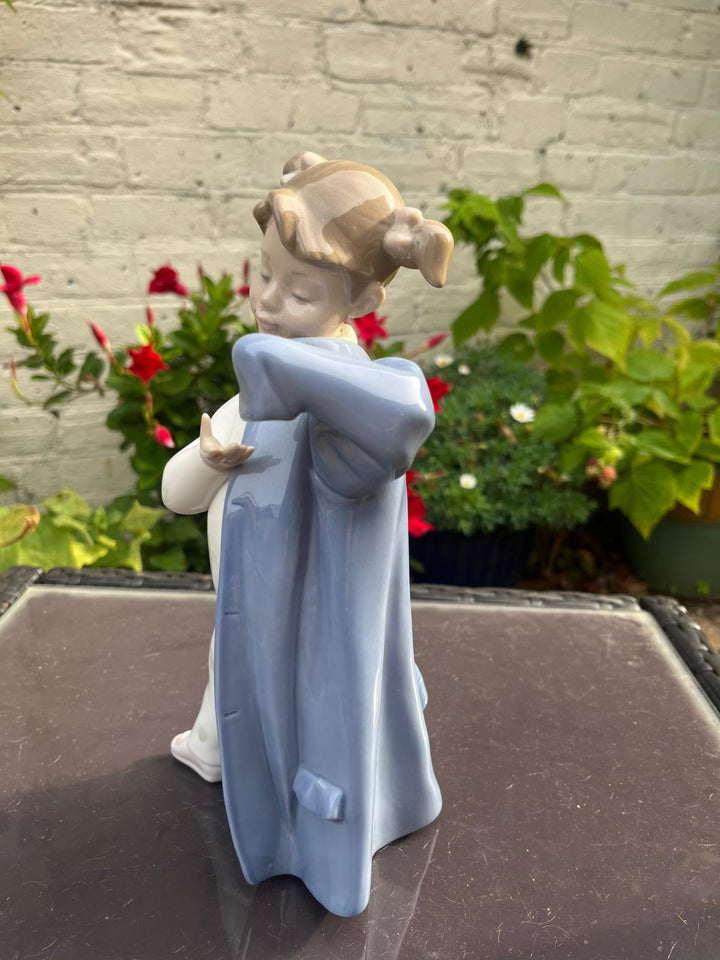 Lladro Figurine My Daddys Coat