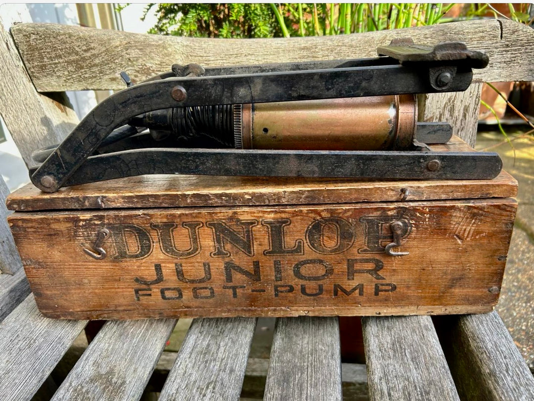 Dunlop Junior Foot Pump