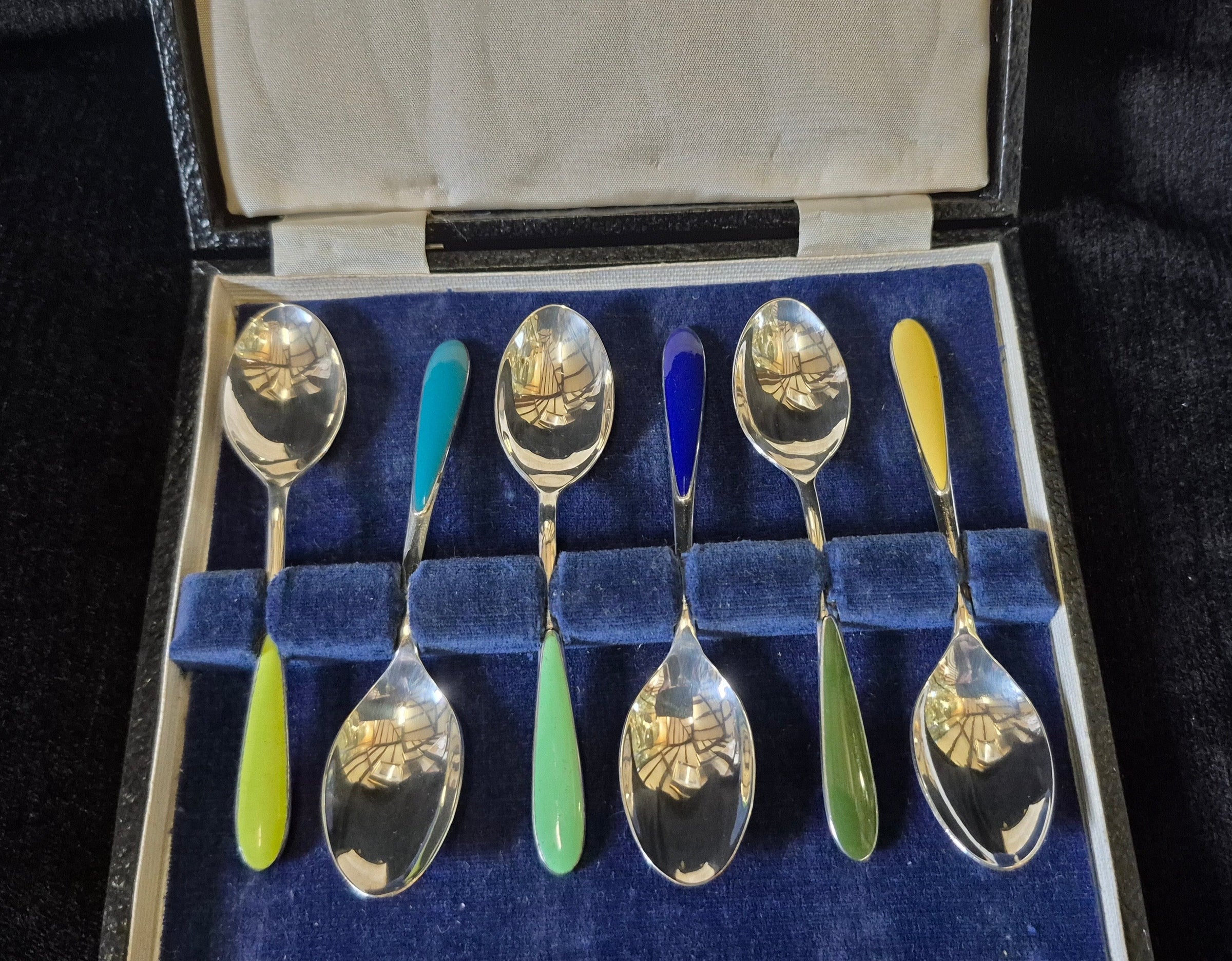 Spoons