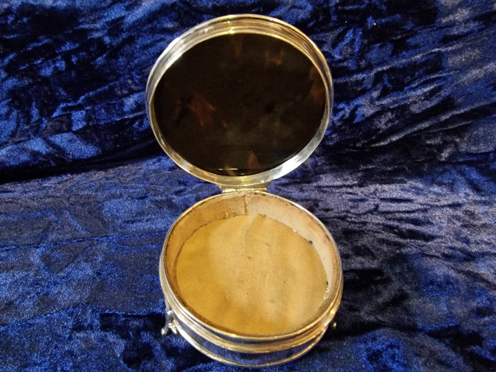 Silver Tortoiseshell Pique Work