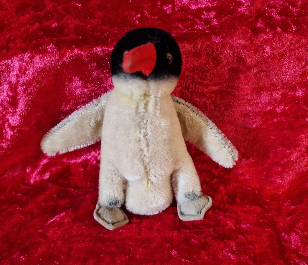 Steiff Peggy Penguin
