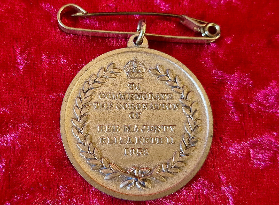 Queen Elizabeth 1953 Coronation Brooch