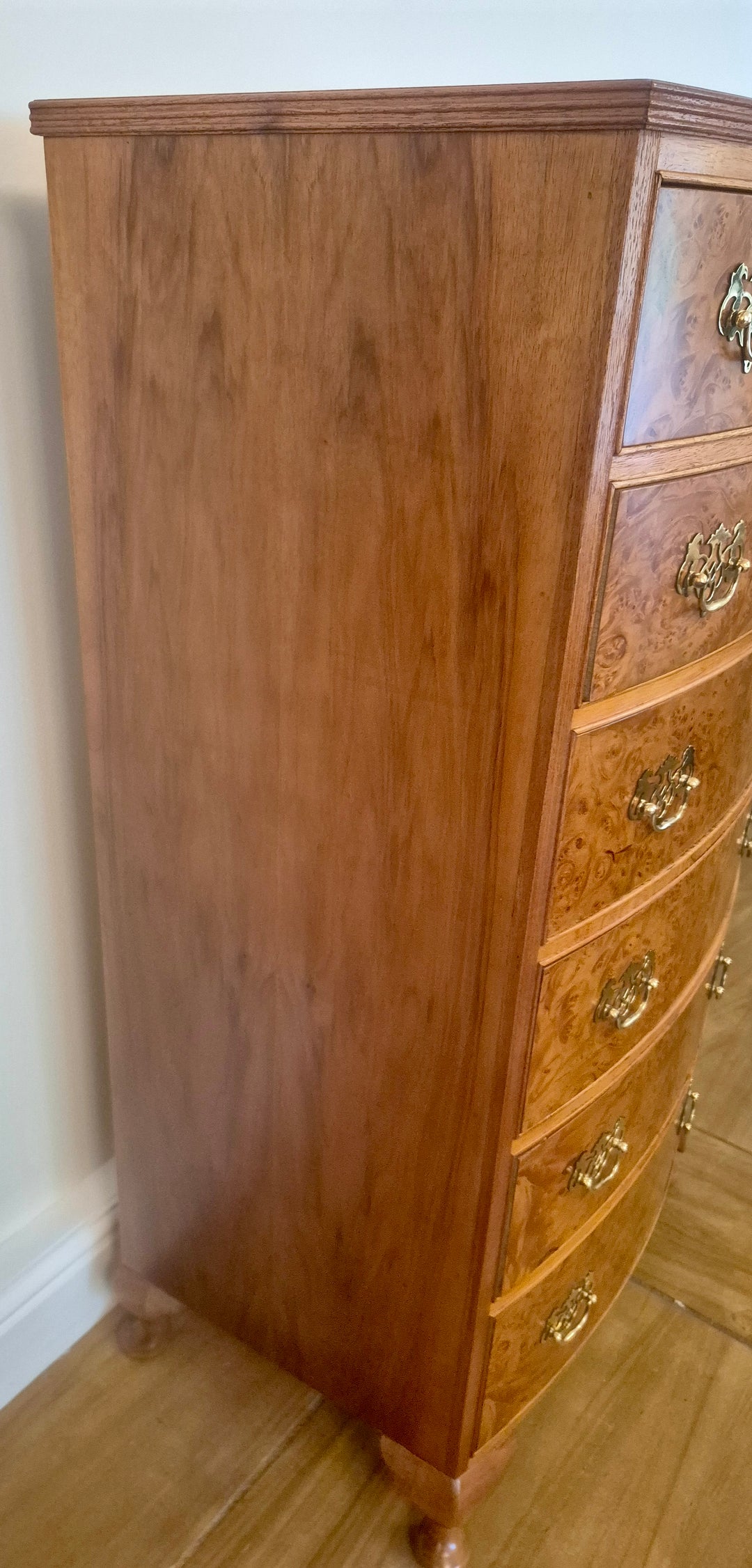 Bow Fronted Burr Walnut Chest Of Drawers