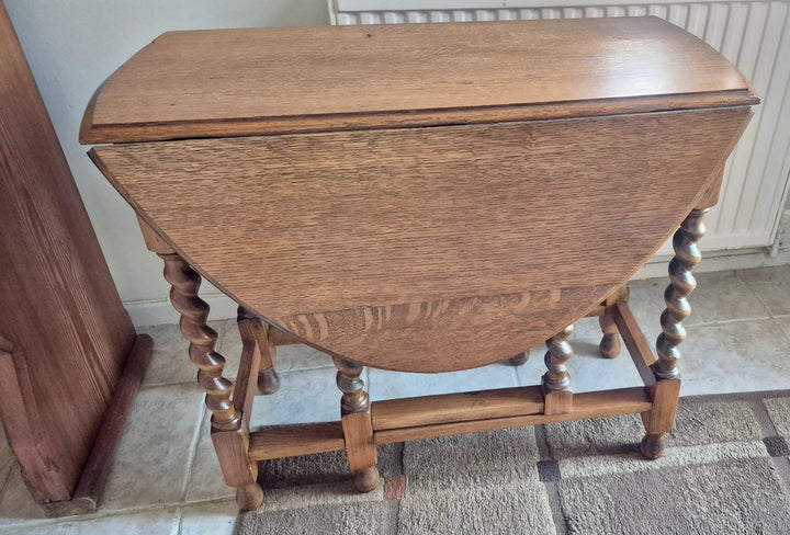 Oak Oval Drop Leaf Table