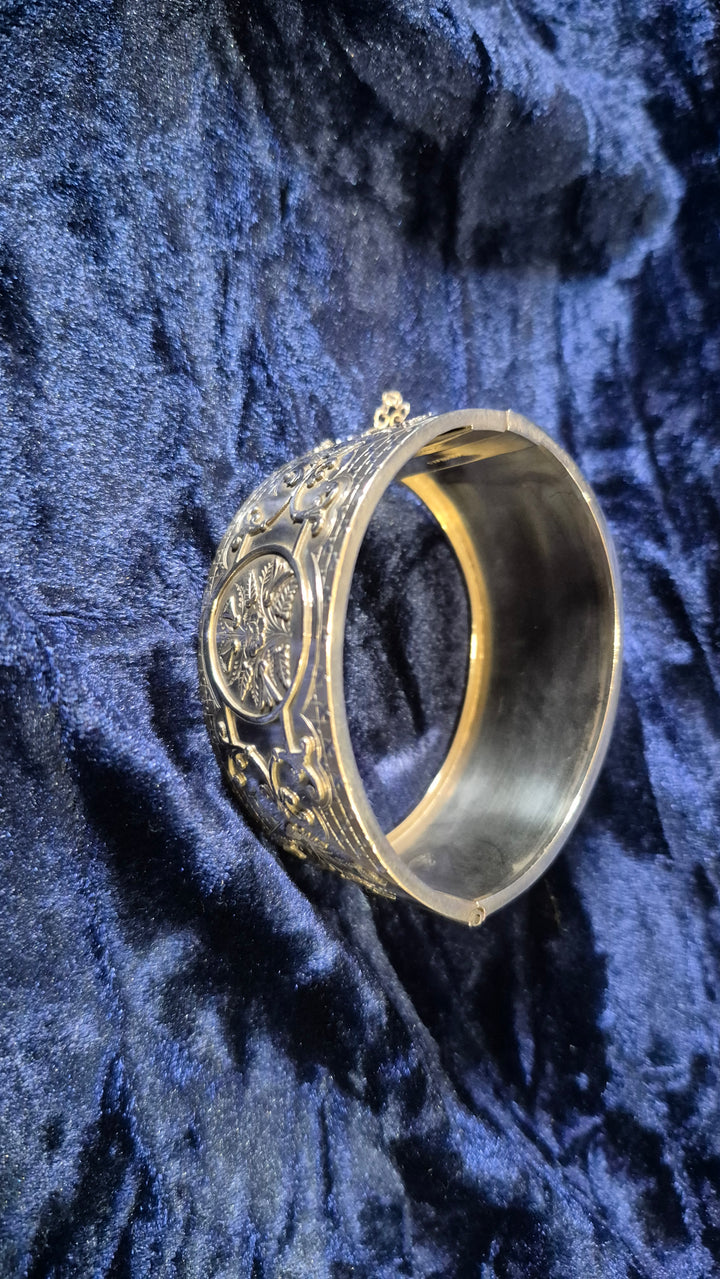 Antique Aesthetic Cuff Bangle