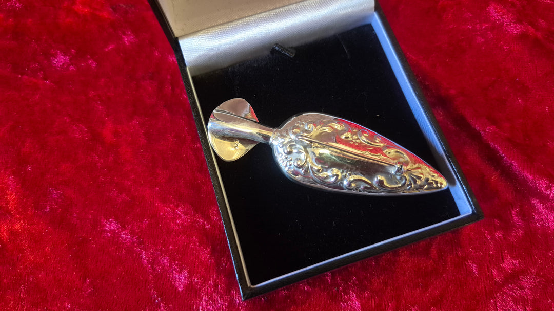 Silver Button Hole Flower Holder