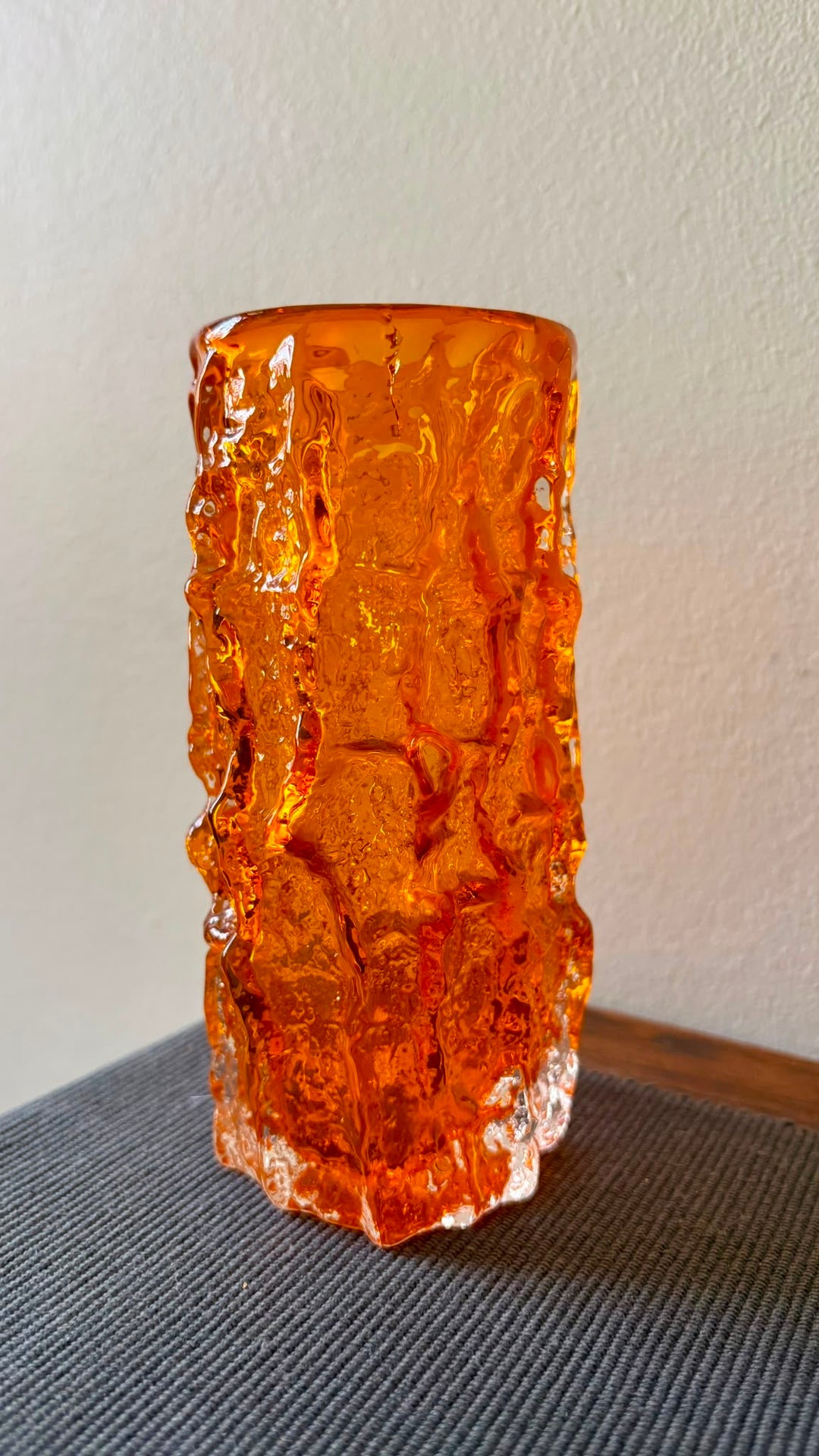 Whitefriars mid-century 9689 tangerine bark vase.