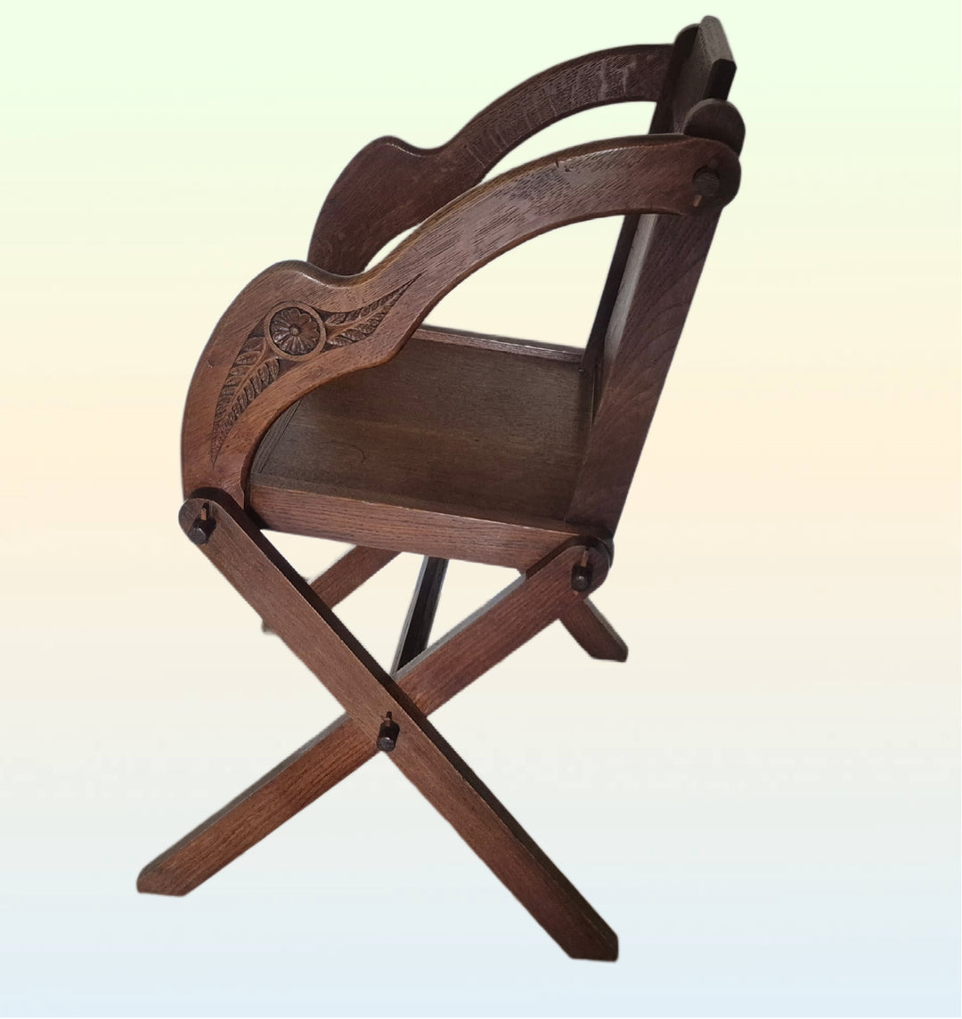 Late Victorian (C1880) Oak Glastonbury Chair.