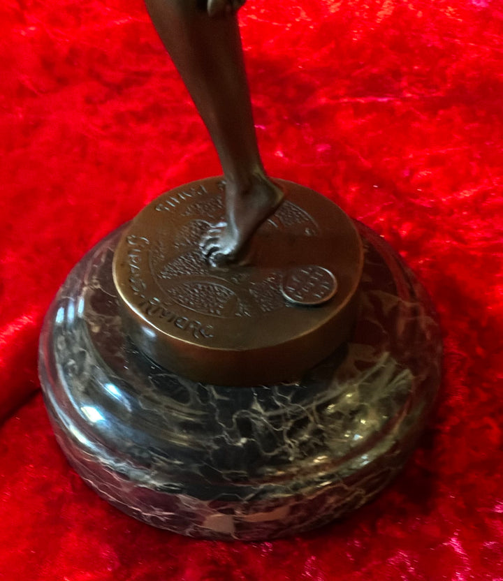 Bronze "Danseue La Boule"