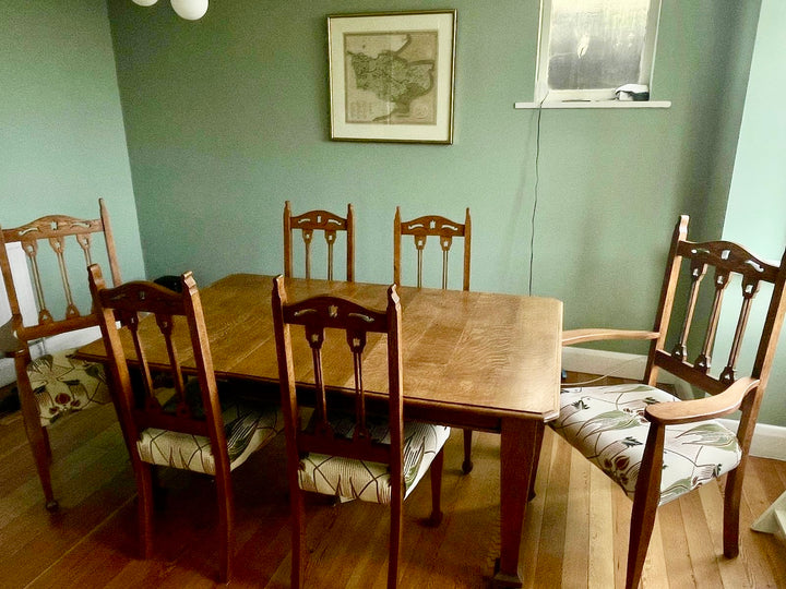 Arts &. Crafts Table And Chairs