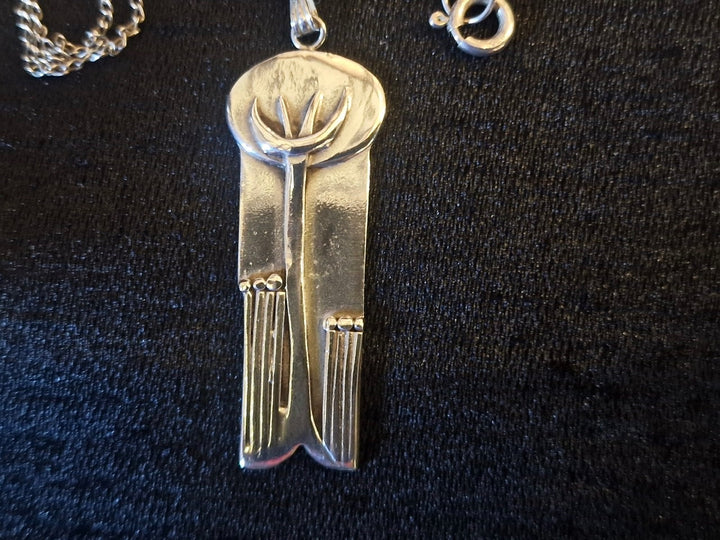 Vintage Arts And Craft Style Silver Pendent