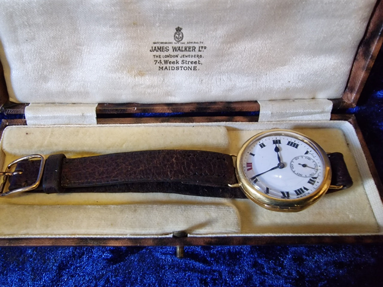 Zenith 18crt Gold Trench Watch 1920s – Bagham Barn Antiques
