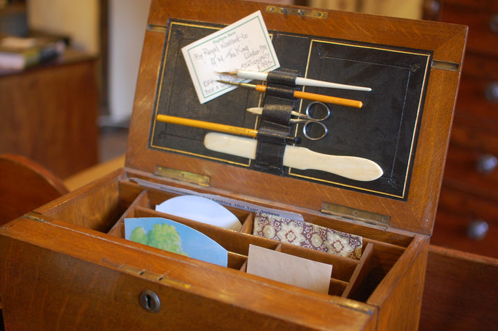 Oak Stationary Box & Writing Slope