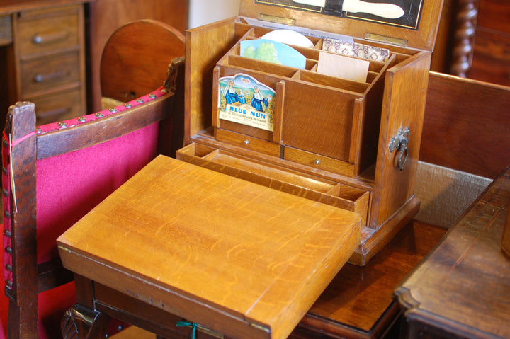 Oak Stationary Box & Writing Slope