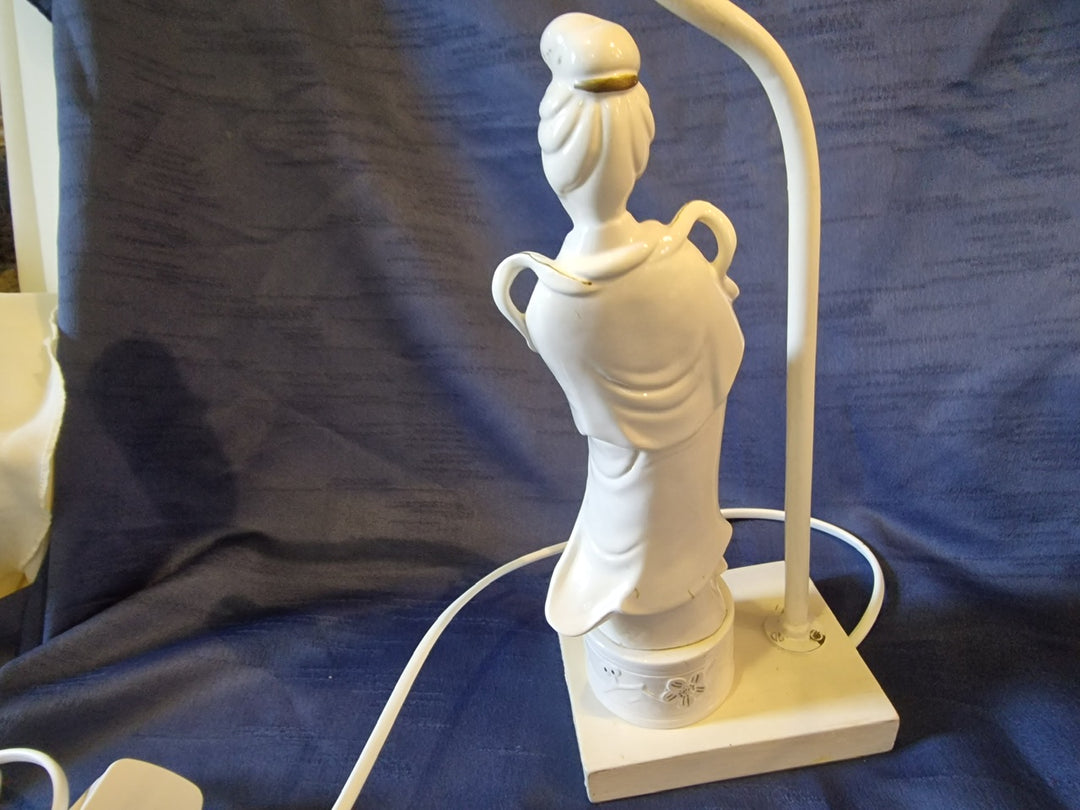 Oriental Figurine Lamp