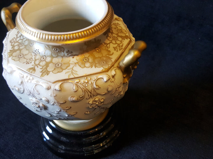 Macintyre Vase